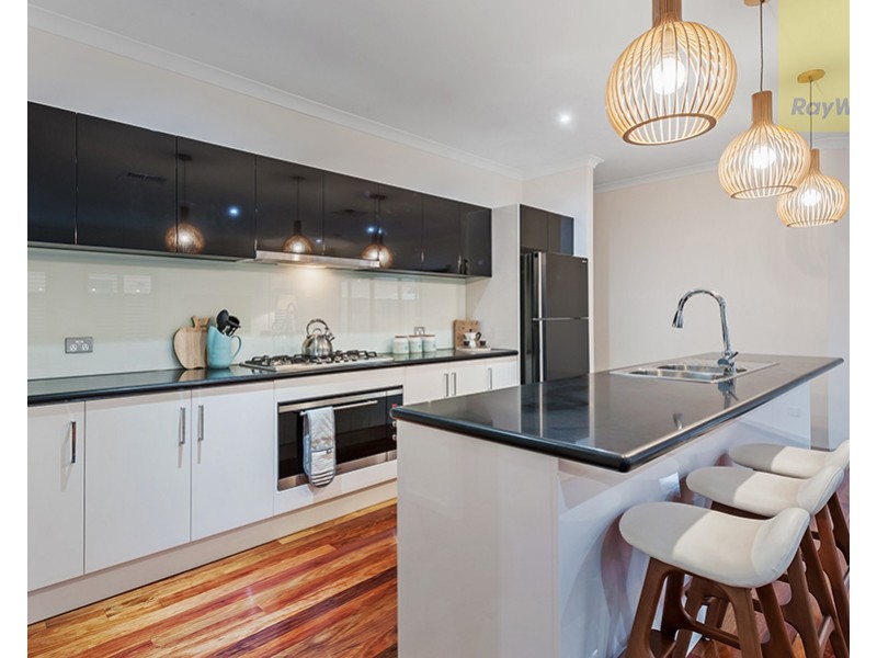 6 Vali Road, Craigieburn VIC 3064