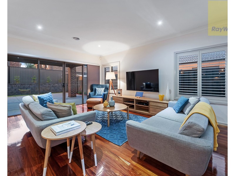 6 Vali Road, Craigieburn VIC 3064