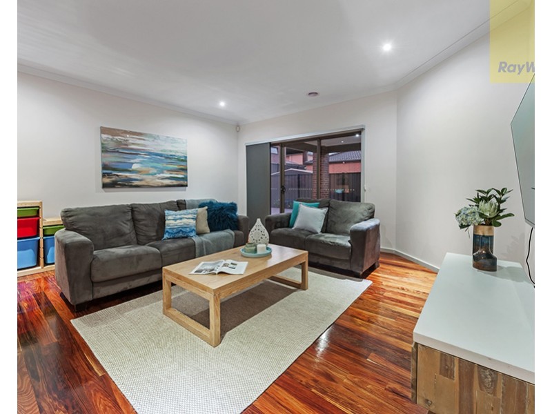 6 Vali Road, Craigieburn VIC 3064