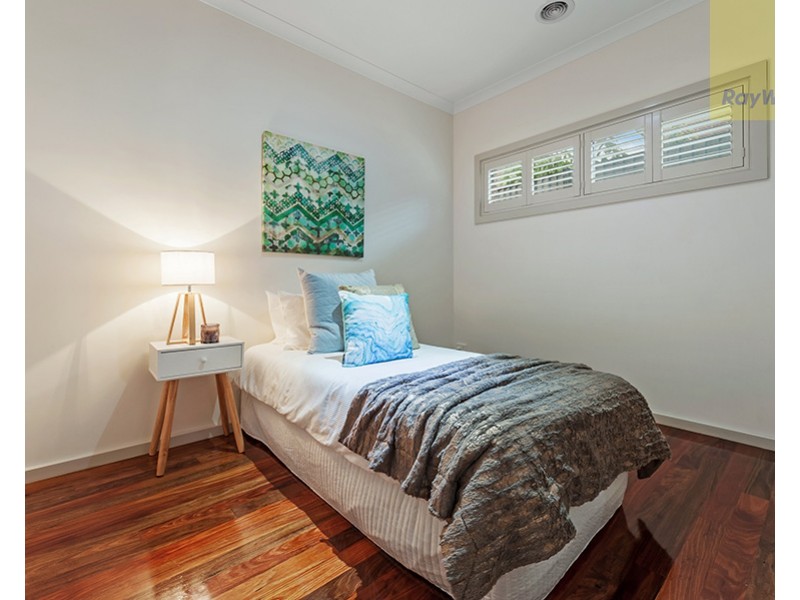 6 Vali Road, Craigieburn VIC 3064