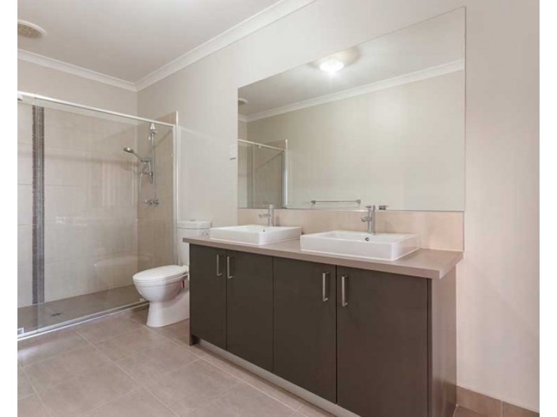 6/54 Daymar Circuit, Craigieburn VIC 3064