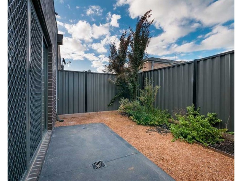 6/54 Daymar Circuit, Craigieburn VIC 3064