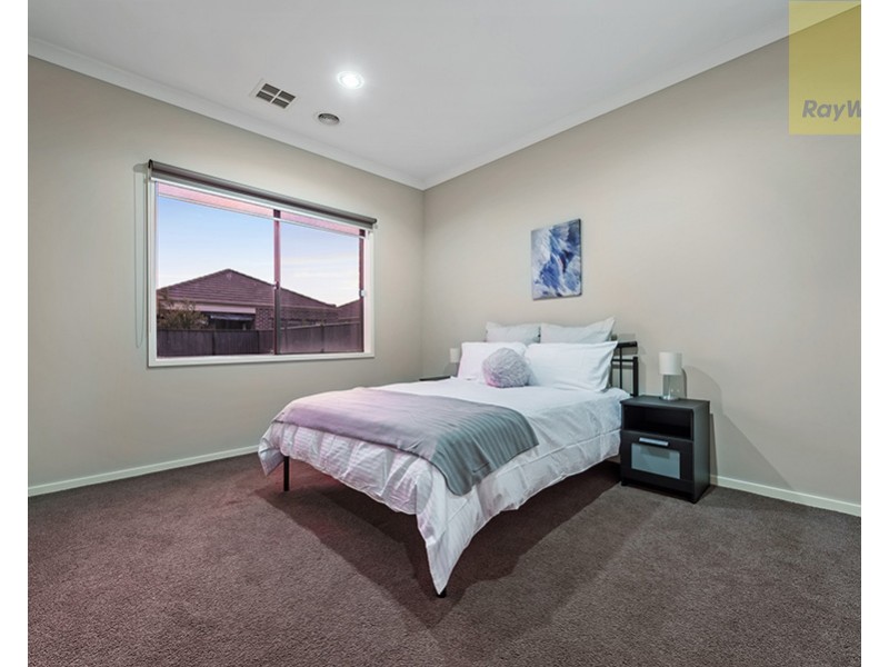 10 Grove Road, Craigieburn VIC 3064