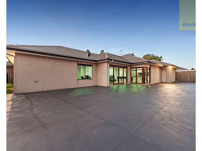 10 Grove Road, Craigieburn VIC 3064