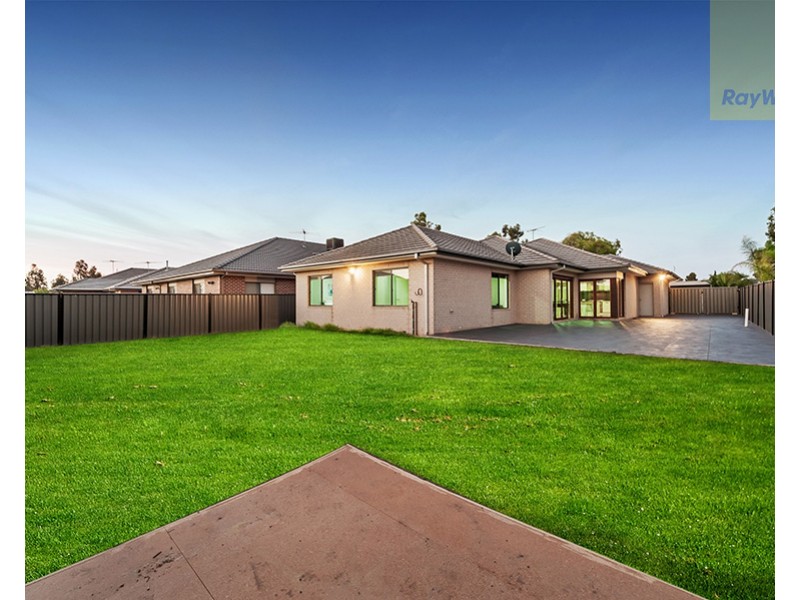 10 Grove Road, Craigieburn VIC 3064
