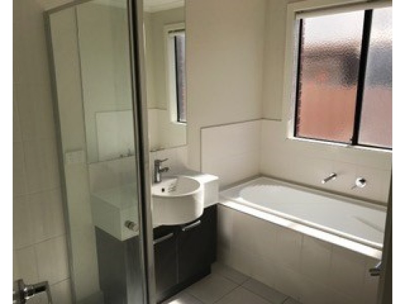 24 Cable Circuit, Craigieburn VIC 3064