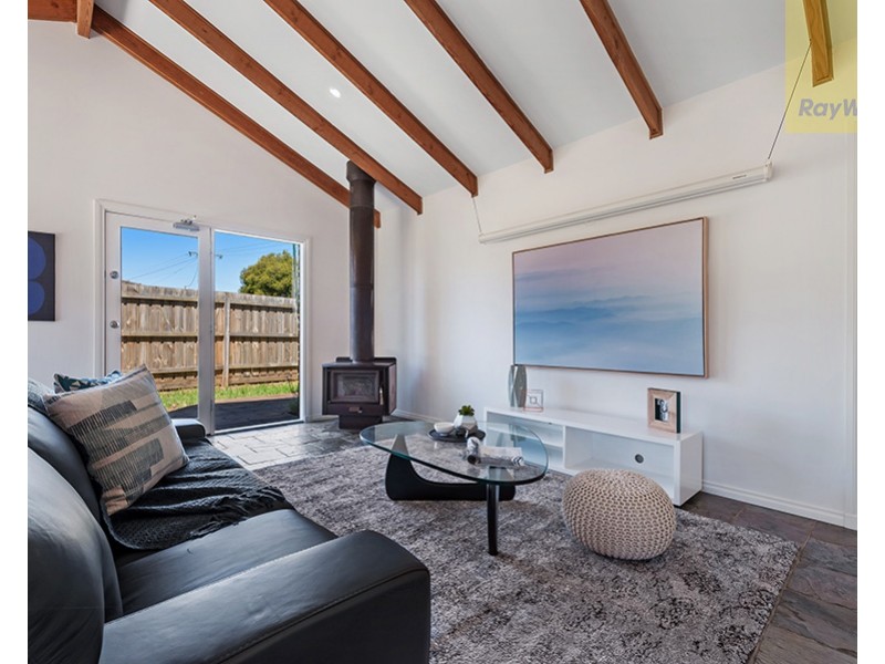 18 Cimberwood Drive, Craigieburn VIC 3064