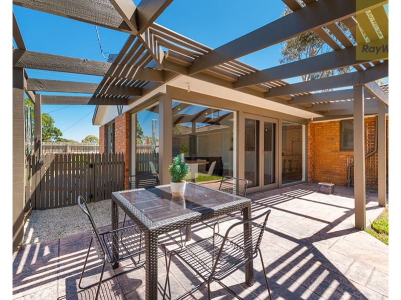 18 Cimberwood Drive, Craigieburn VIC 3064