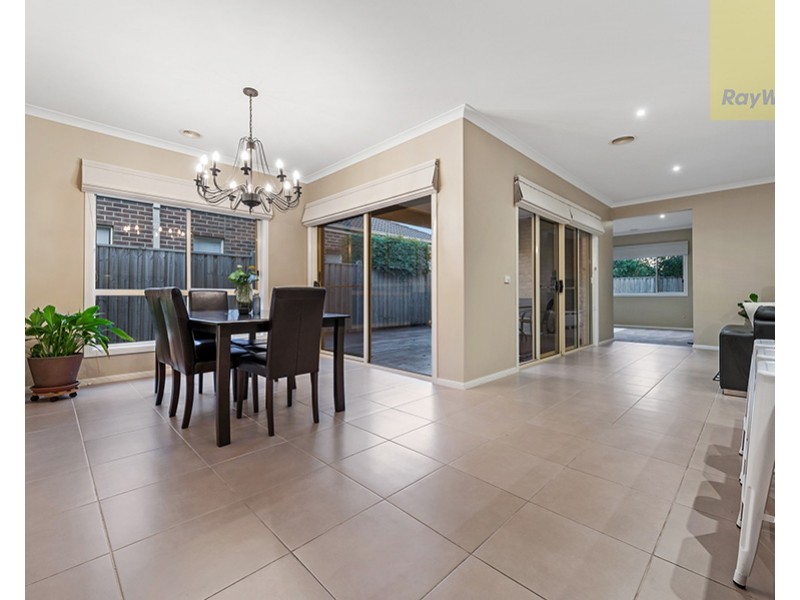 9 Cascade Terrace, Craigieburn VIC 3064