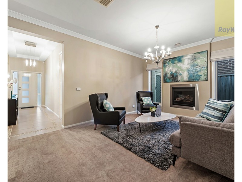 9 Cascade Terrace, Craigieburn VIC 3064