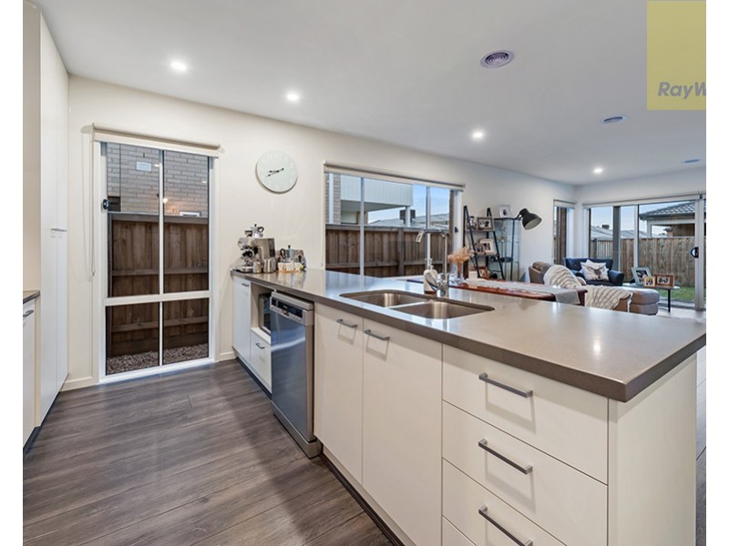 25 Lavinia Street, Greenvale VIC 3059