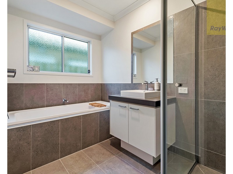 25 Lavinia Street, Greenvale VIC 3059