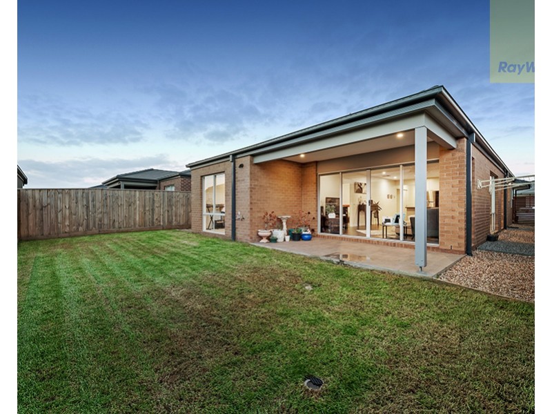 25 Lavinia Street, Greenvale VIC 3059