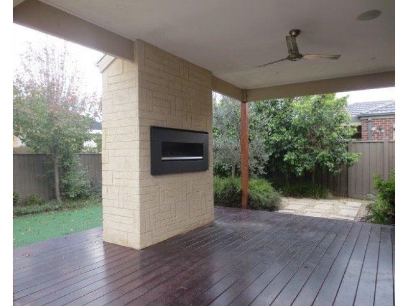 10 Madison Drive, Craigieburn VIC 3064