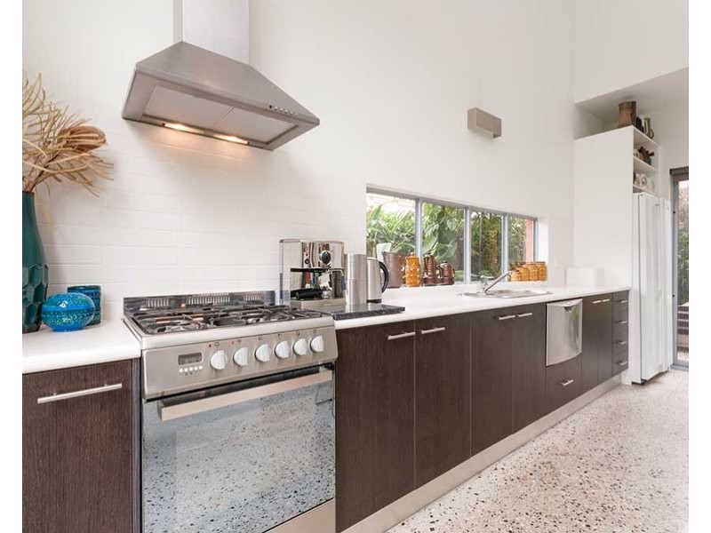 5 Thirlestane Place, Craigieburn VIC 3064