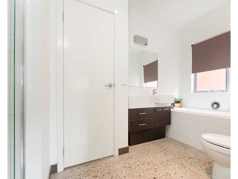 5 Thirlestane Place, Craigieburn VIC 3064