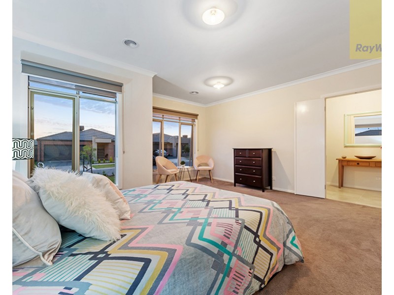 54 Wattletree Street, Craigieburn VIC 3064