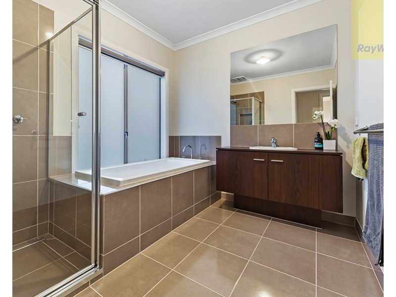 54 Wattletree Street, Craigieburn VIC 3064