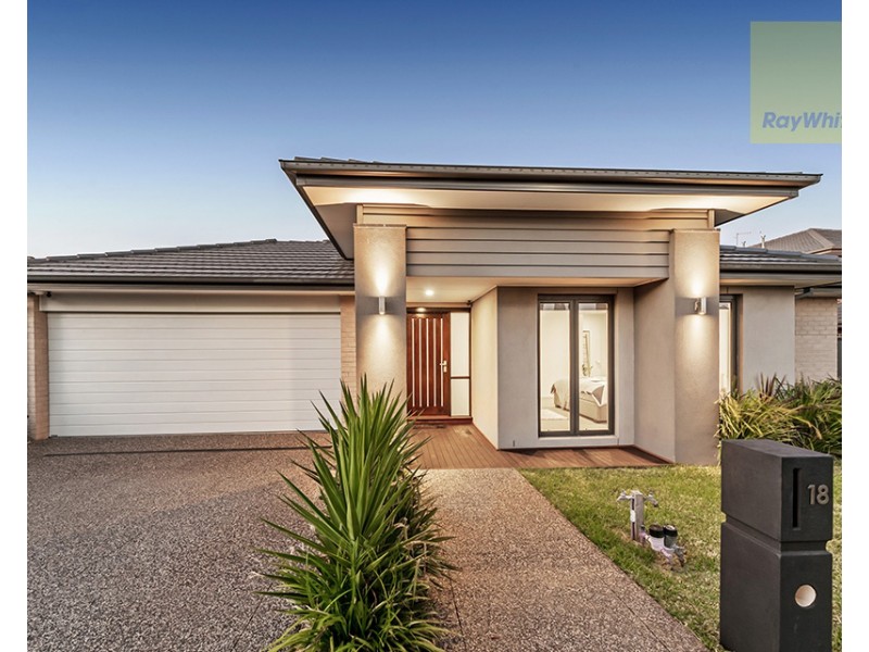 18 Baronial Way, Craigieburn VIC 3064