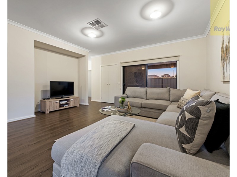 78 Wisteria Avenue, Craigieburn VIC 3064