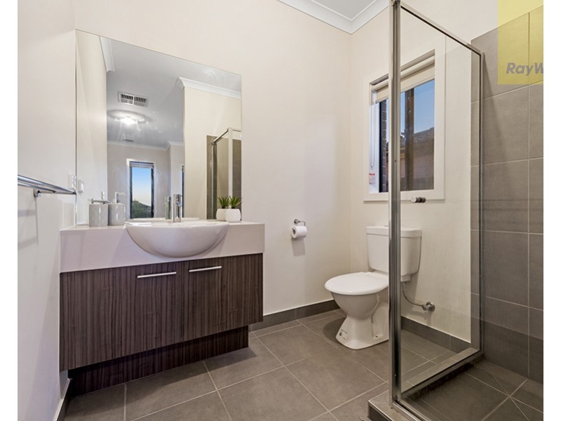 78 Wisteria Avenue, Craigieburn VIC 3064