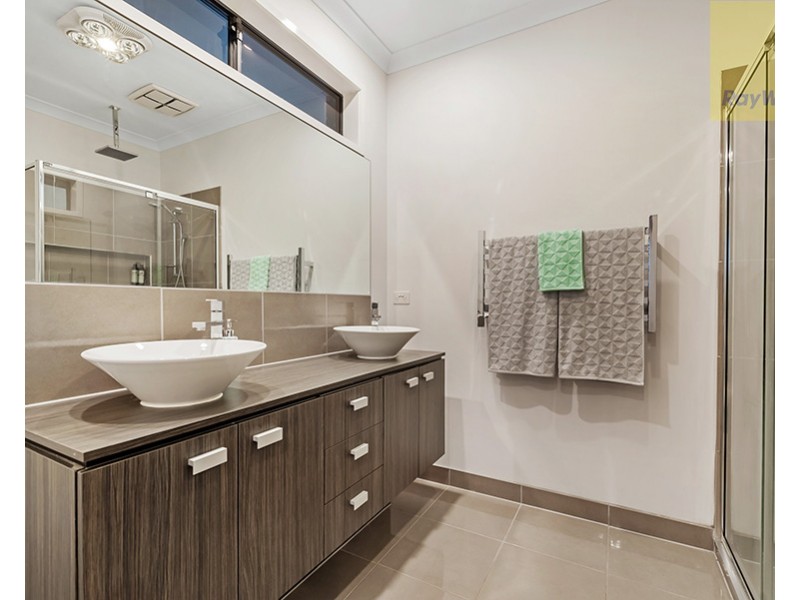 26 Milswyn Street, Craigieburn VIC 3064