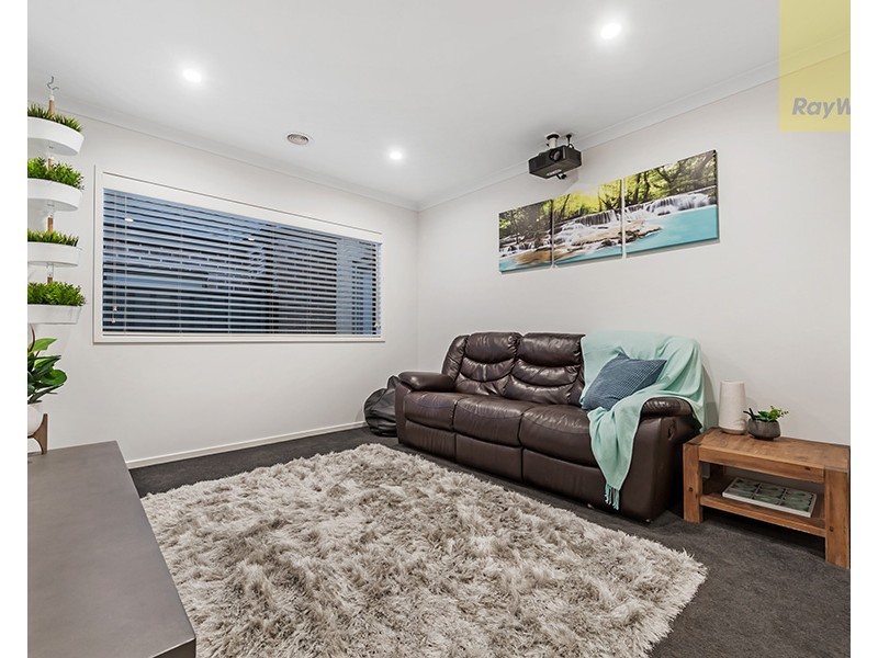 26 Milswyn Street, Craigieburn VIC 3064