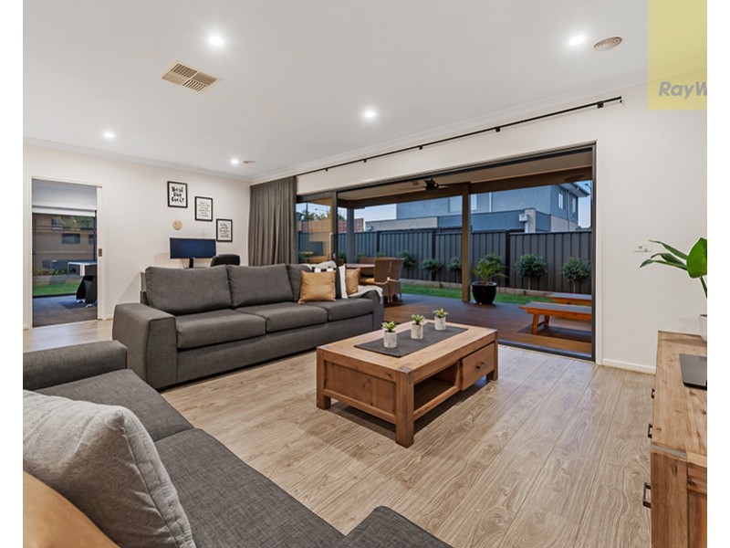 26 Milswyn Street, Craigieburn VIC 3064