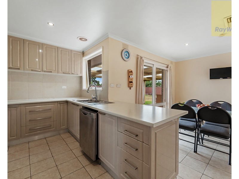14 Bowes Place, Craigieburn VIC 3064