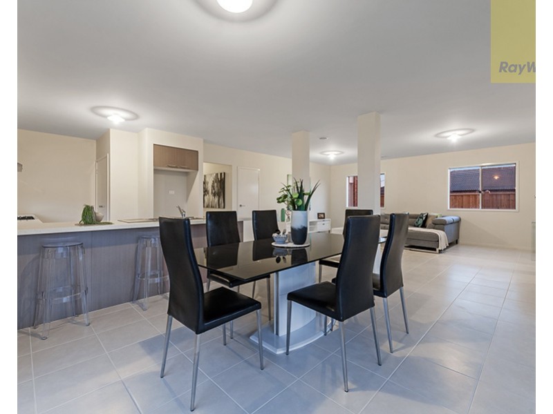 23 Ellscott Boulevard, Mickleham VIC 3064