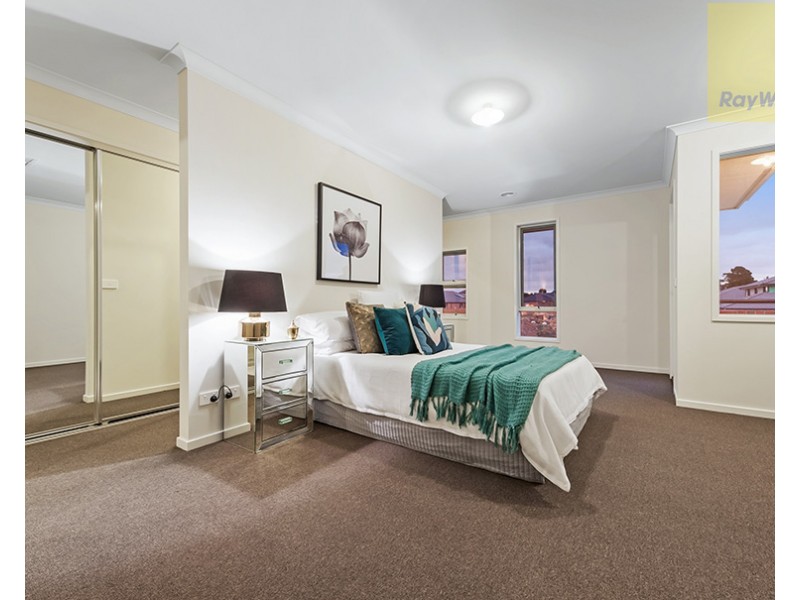 23 Ellscott Boulevard, Mickleham VIC 3064