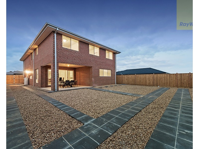 23 Ellscott Boulevard, Mickleham VIC 3064