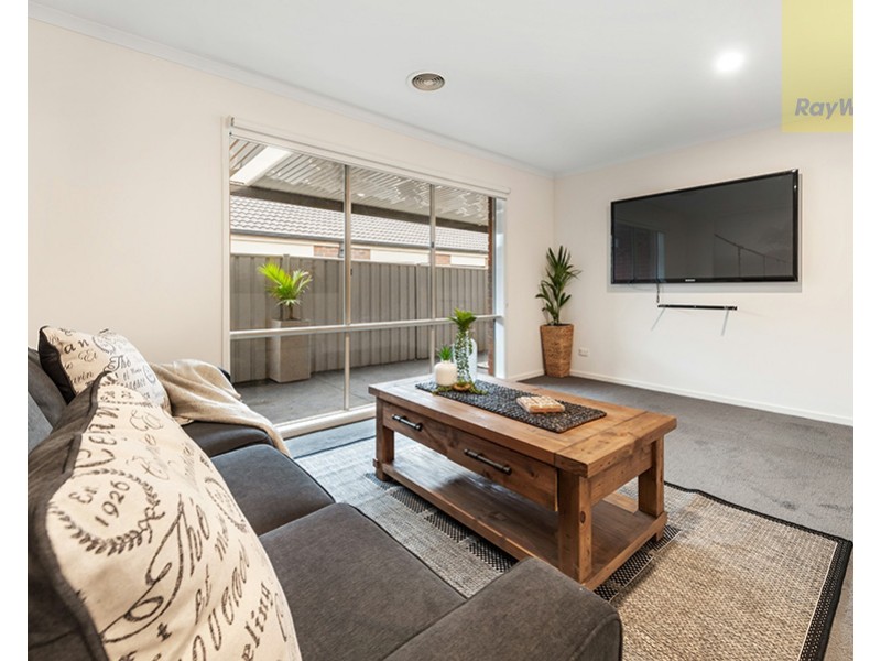11 Tusmore Rise, Craigieburn VIC 3064