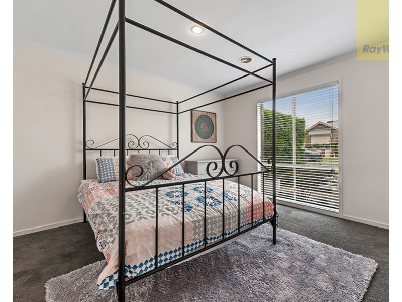 11 Tusmore Rise, Craigieburn VIC 3064