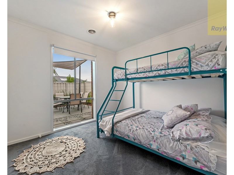 11 Tusmore Rise, Craigieburn VIC 3064