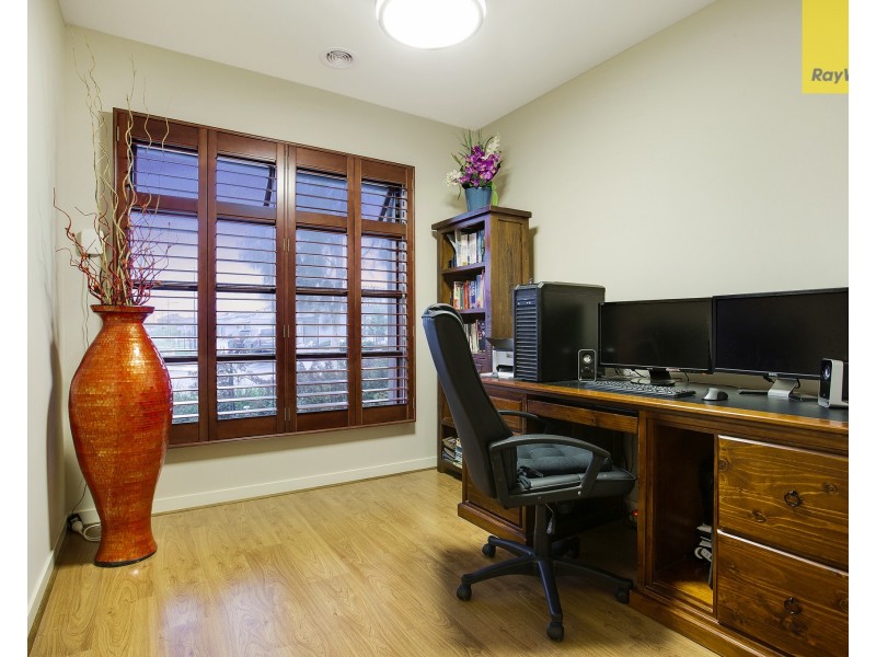 46 Baronial Way, Craigieburn VIC 3064
