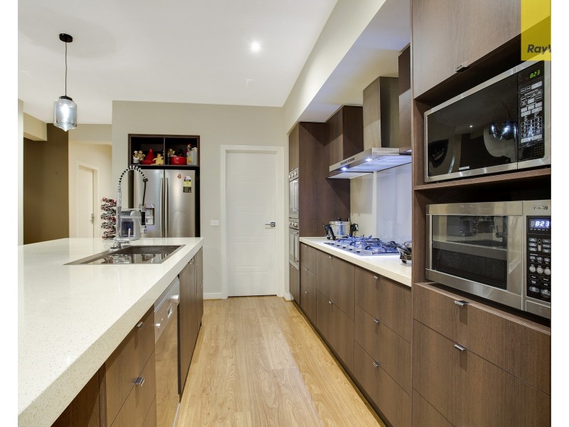 46 Baronial Way, Craigieburn VIC 3064