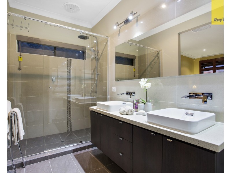 46 Baronial Way, Craigieburn VIC 3064