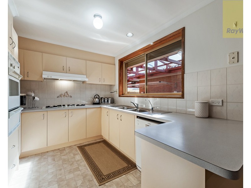 112 Bridgewater Road, Craigieburn VIC 3064
