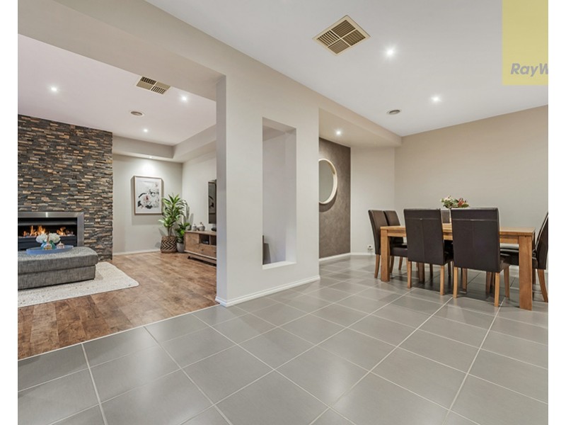 64 Newbury Boulevard, Craigieburn VIC 3064