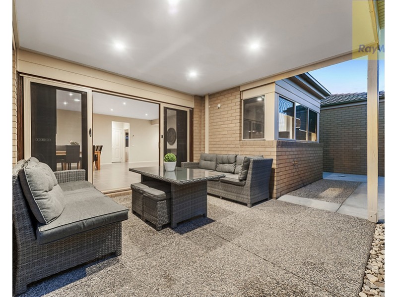 64 Newbury Boulevard, Craigieburn VIC 3064