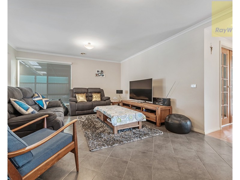 26 Maple Place, Craigieburn VIC 3064