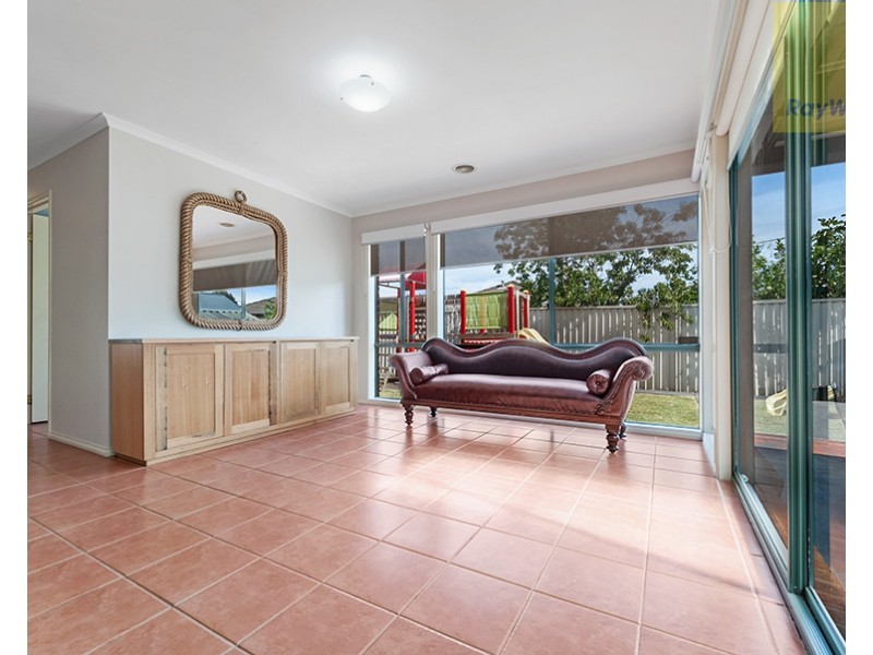 26 Maple Place, Craigieburn VIC 3064
