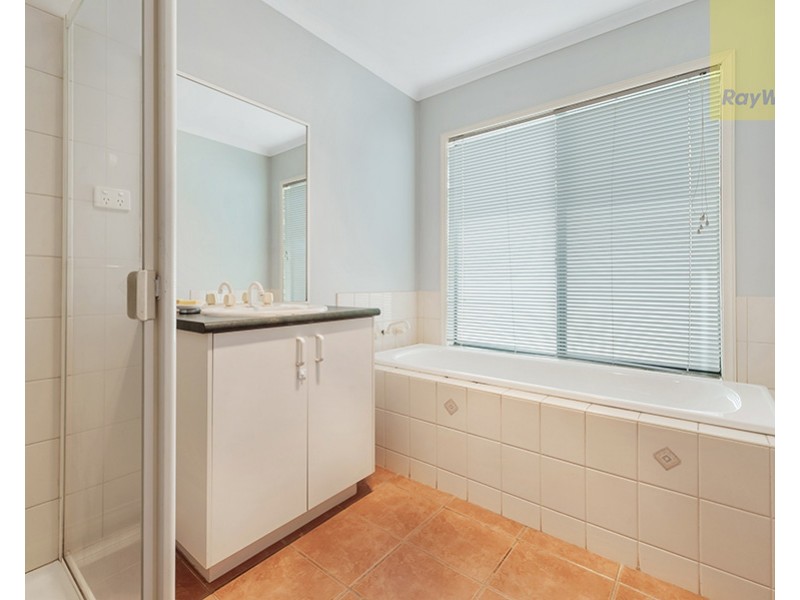 26 Maple Place, Craigieburn VIC 3064
