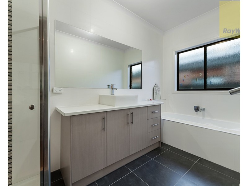 29 Somersby Road, Craigieburn VIC 3064