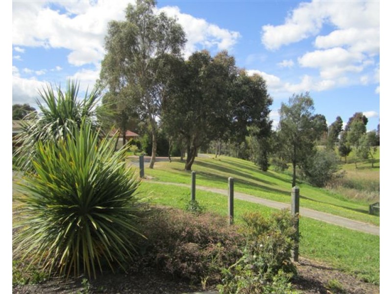 7/8 Knight Crescent, Roxburgh Park VIC 3064