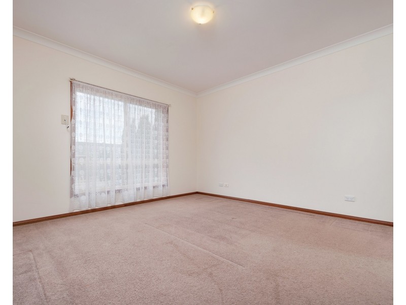 26 Colchester Circuit, Roxburgh Park VIC 3064