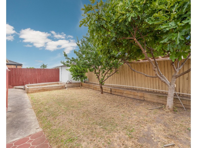 26 Colchester Circuit, Roxburgh Park VIC 3064