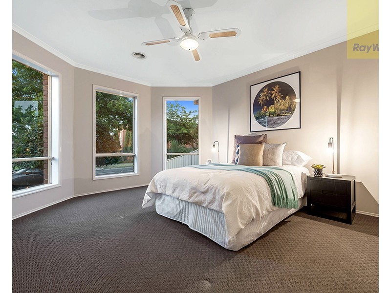61 Creekwood Drive, Craigieburn VIC 3064