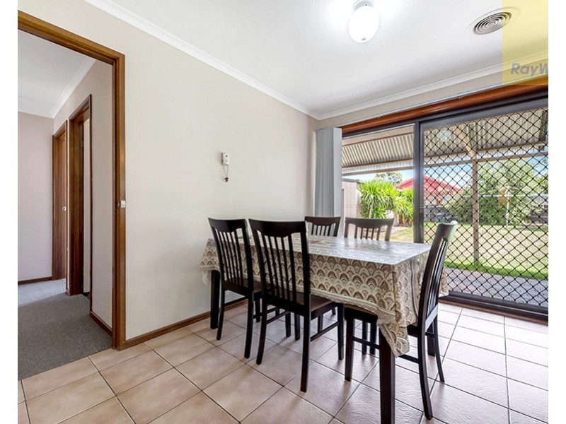 4 Balcombe Court, Craigieburn VIC 3064